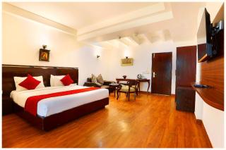 HOTEL TRINATH RESIDENCY Near Shri Mahakaleshwar Jyotirlinga Temple - Fully Air - Ujjain - 3