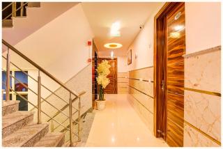 HOTEL TRINATH RESIDENCY Near Shri Mahakaleshwar Jyotirlinga Temple - Fully Air - Ujjain - 2