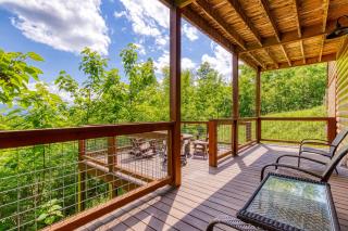 Seclusion Smoky Mountains Cabin w Views, Game Room & Free Tickets - 9