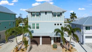143 Catch and Relax: 5BR Home w/ Pool & Spa! - Fort Myers Beach - 4