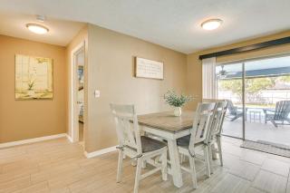 Private Pool and Spacious Yard Cape Coral Getaway - Cape Coral - 1