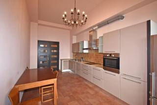 Teryan street, 4 bedrooms Luxury and Grande apartment with Spacious balcony TT606 - 2