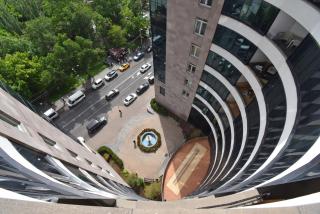 Teryan street, 4 bedrooms Luxury and Grande apartment with Spacious balcony TT606 - Erevan - 9