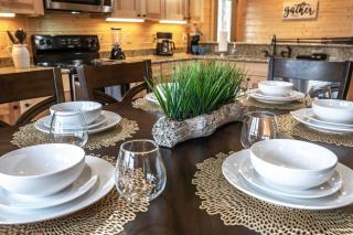 Close to Downtown Gatlinburg Amazing Mount LeConte Views Hot tub Game room - Gatlinburg - 7