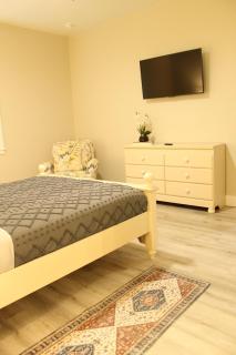 A Brand New Home- 14 min to Beach 3br, 2baths, 2 car garage - Palm Coast - 2