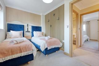 Oakview - 5-Star Hotel Comfort in 4-Bed Home - Garden - Parking - Colchester - 2