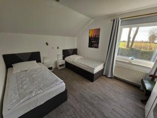 260qm Ferienhaus Buttforde für bis zu 14 Personen - Wittmund - 4