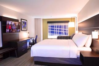 Holiday Inn Express Hotel & Suites Chester by IHG - 2