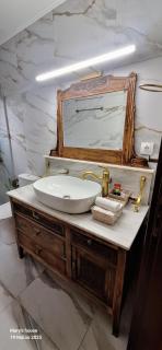 MARY'S HOUSE - Urban Promenade Vibes - 1