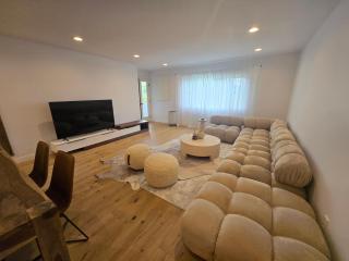 NEW 2BD Majestic Gateway in Glendale - 7