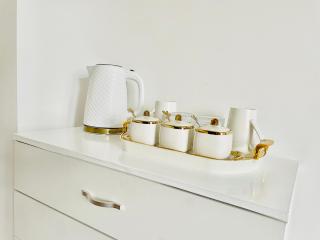 The Lakeside - Wanstead - 5