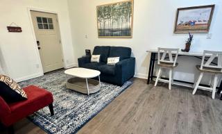 Texas Country 2BR 1BA - 9
