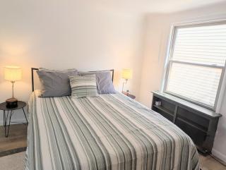 Elk Edge - Lakefront Charm Close to Horse Show and Torch Lake - Williamsburg - 2