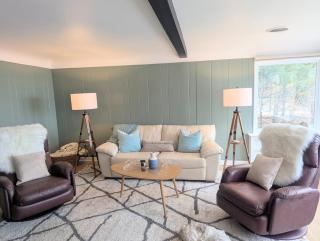Elk Edge - Lakefront Charm Close to Horse Show and Torch Lake - Williamsburg - 8