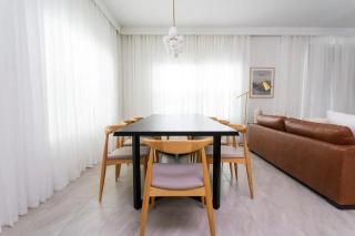 Casa 5 Quartos com Piscina e Tema Disney - 8