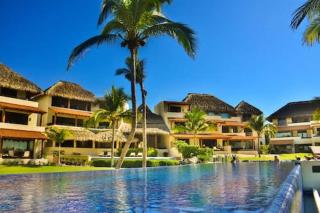 Las Palmas Luxury Villas - Cedro - 0