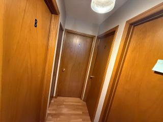 Homestay at Heart Of Kitchener-Free Wifi & Parking - Kitchener - 5