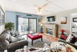 Walk to Ocean Daytona Beach Shores Condo with Pool! - Daytona Beach Shores - 8
