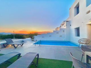 Hidden Eden Residences - Private Pools - 0