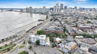 1 Br Loft In The Fq- Free Parking And Balcony! - New Orleans - 3
