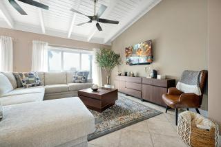 The Majestic Ocean Villa - 4