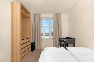 Central Guest House - Bedroom with Private Bathroom - Stavanger - 3