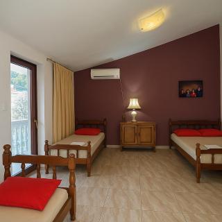 Apartmani Viktoria - Sutomore - 0