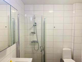Cozy room with two single bed in near by Eslöv station - Eslöv - 9