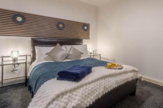 Charming Grand Central City & Bullring location 2 bedroom Apartment With Free Parking - 4