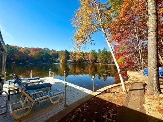 Lakefront Home-Stunning Views-Hot Tub, 3100 sqft! - Wakefield - 4