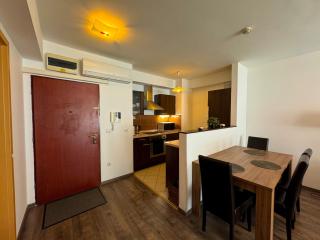 Midtown Apartments - Easy Check-in&Parking - Budapest - 4
