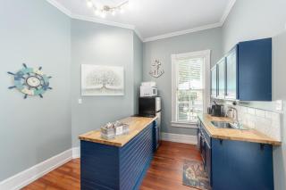 Martin B- historic district apt with pool - Ocala - 8