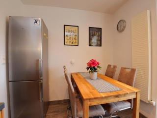 Rückzugsort mit Waldblick - 1