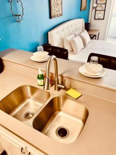 LA Studio with Pool, Balcony and Private parking - Abbeyville - 5