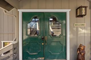 Pine Oaks Cabin - Lake Arrowhead - 8