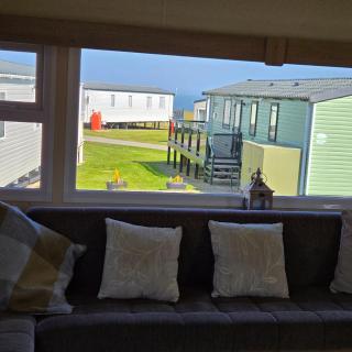 Thornwick bay- xantus grange 60 - Flamborough - 9