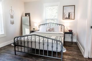 Beautiful, Immaculate Home in the heart of Proctor District - Tacoma - 8