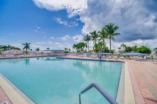 Ocean Access, Mini Golf and Pools Jensen Beach Gem - Jensen Beach - 0