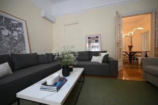 Spacious 4 plus1 Bedroom and 2 Bathroom at Top Location - Atenas - 0