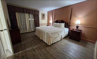 Royal Suites Baton Rouge near LSU and Airport - Baton Rouge - 0