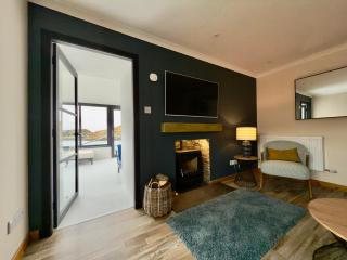 Sea Room, Scalpay - - 5