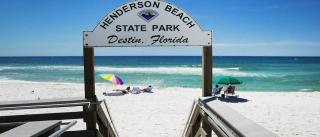 Heart of Destin, Pool Paradise! - Destin - 8