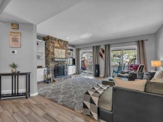 Charming Mountain Retreat with Hot Tub & Views - 4