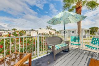 3 Mi to Fort Myers Beach Home with Pool Access - Fort Myers Beach - 8