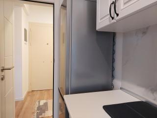 Cozy Skyline Apartment - Pristina - 5