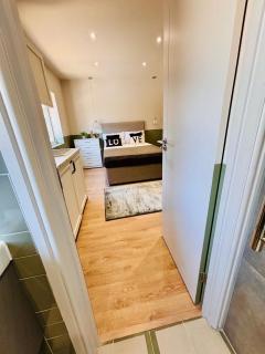 Luxury standard flats in Central London, ideal for tourists - Northolt - 4