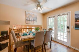 Layton CabinandSpa with Private Sauna and Hot Tub! - Layton - 3
