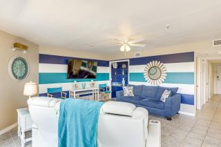 Walk to Myrtle Beach Family Condo with Balcony - Myrtle Beach - 6