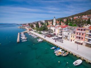 Apartment Beachfront Selce - Selce - 1