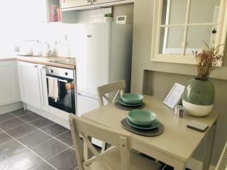 Beautiful, 1 Bedroom Cottage - Leicester - 4